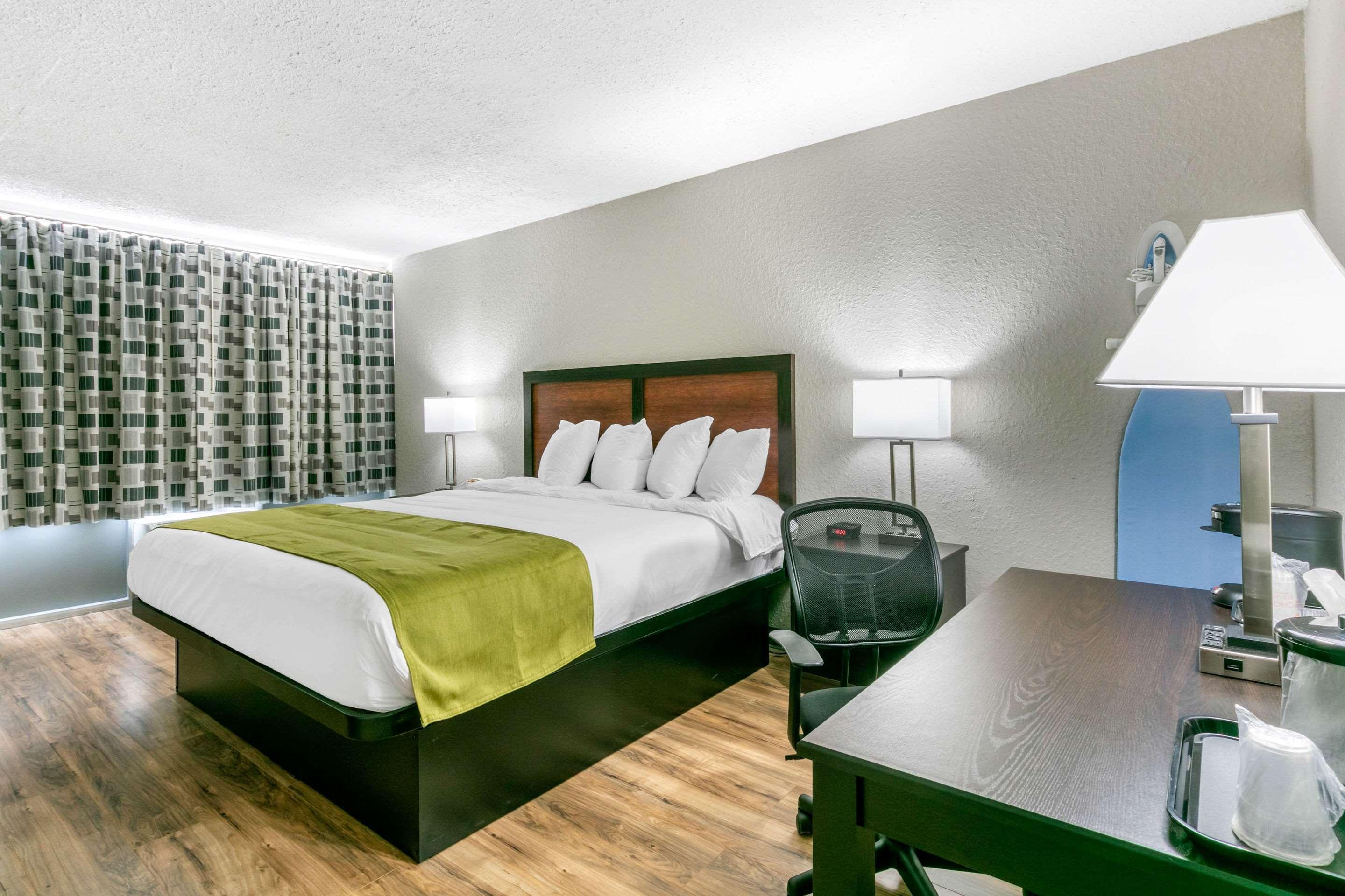 Rodeway Inn Kingston Springs エクステリア 写真