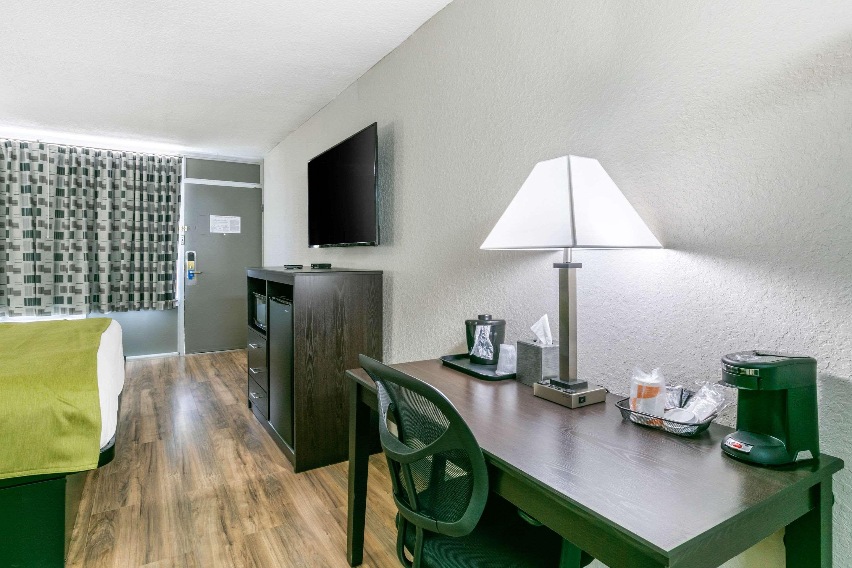 Rodeway Inn Kingston Springs エクステリア 写真