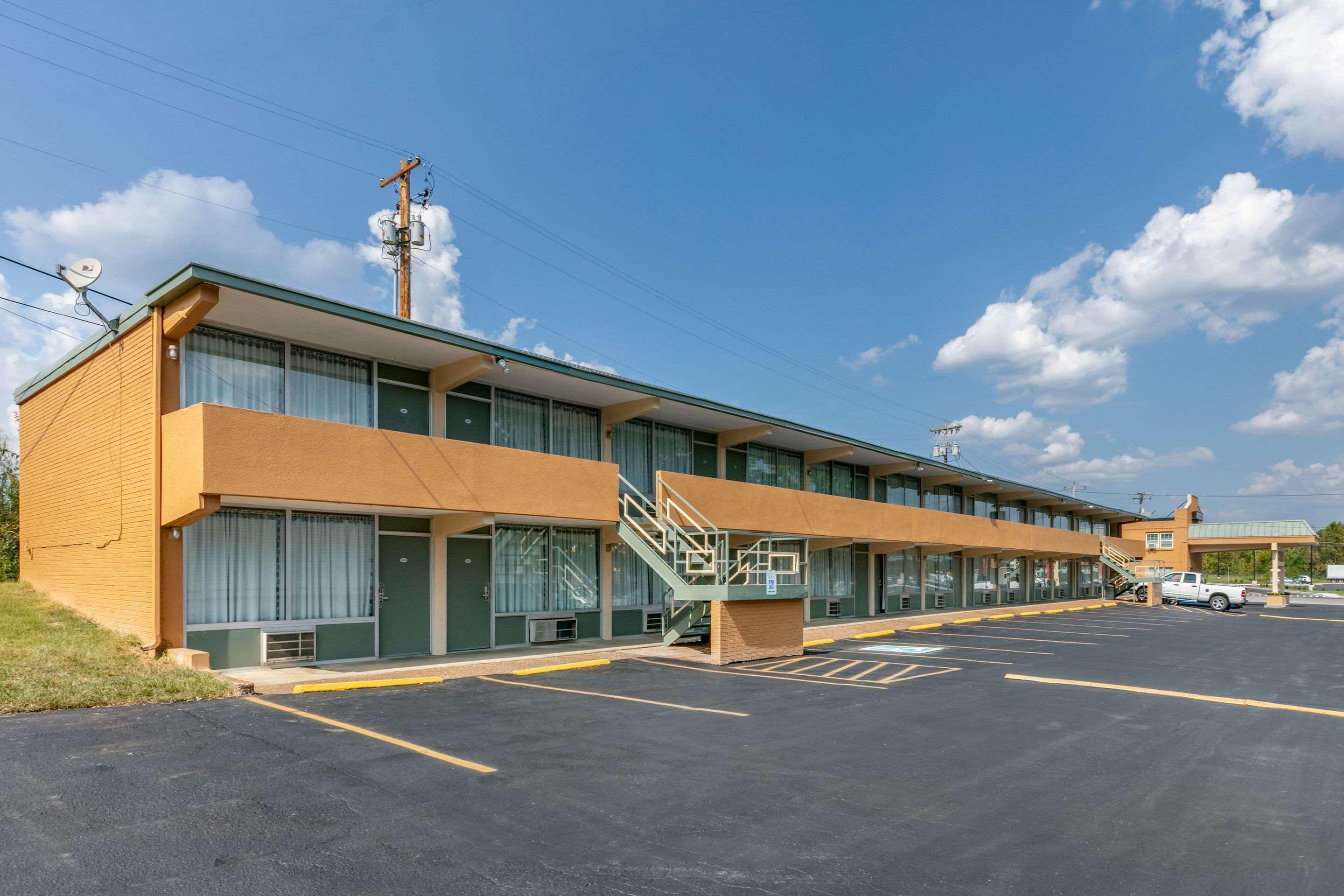 Rodeway Inn Kingston Springs エクステリア 写真