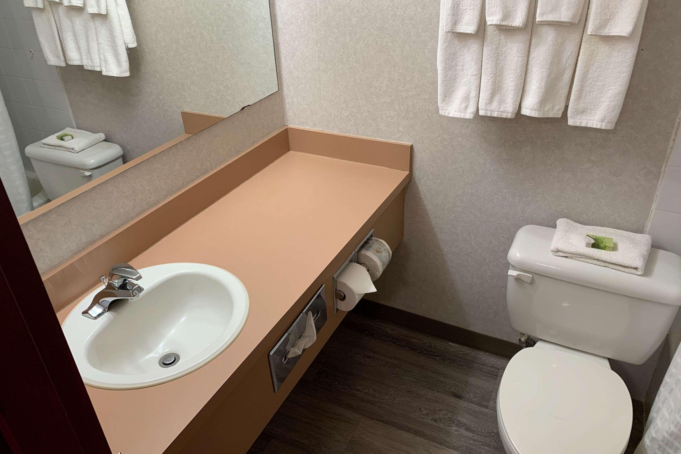 Rodeway Inn Kingston Springs エクステリア 写真